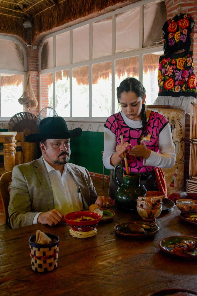 maria y su bici vertical 9 683x1024