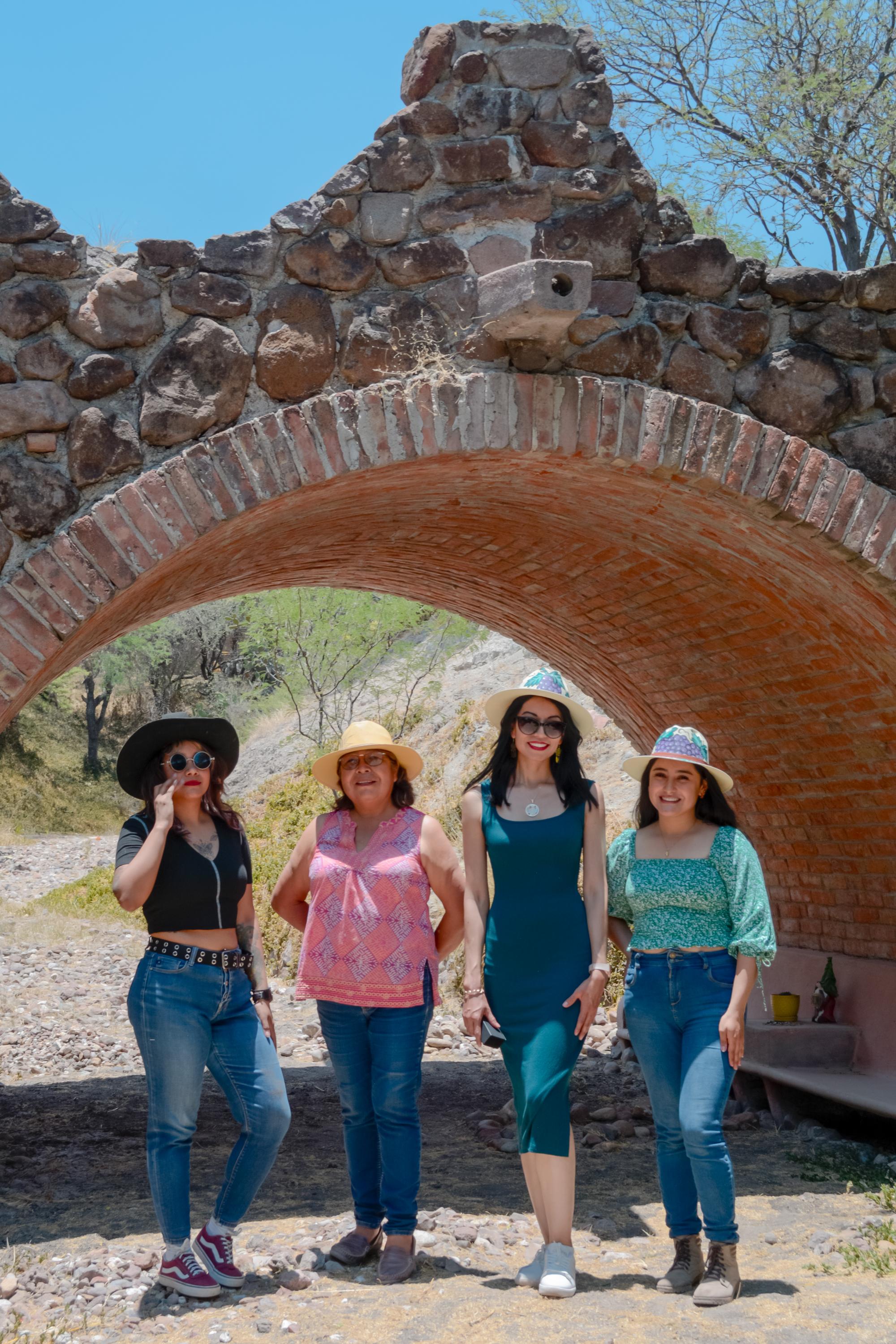 puente josefa vertical 24