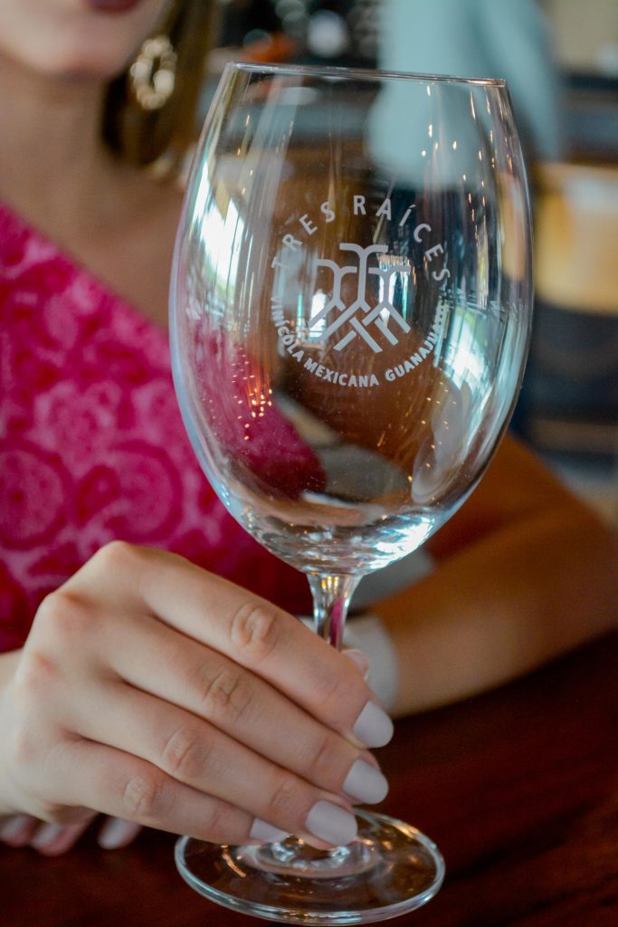 vinedo tres raices vertical 63 683x1024